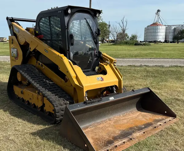 2023 Caterpillar 299D3 — photo 3