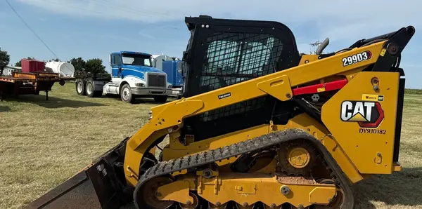 2023 Caterpillar 299D3 — photo 8