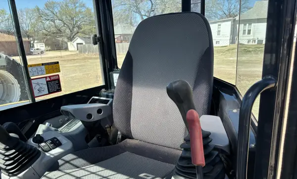 2021 John Deere 50G — photo 14