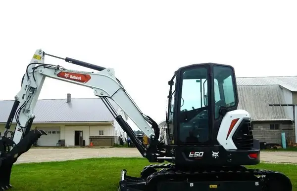 2023 Bobcat E50 — photo 3
