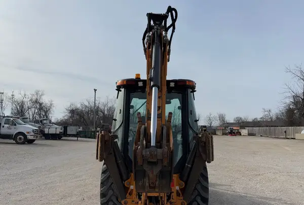 2019 Case 580 SN — photo 6
