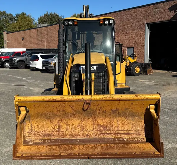 2019 Caterpillar 430F2 — photo 1