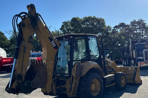 2019 Caterpillar 430F2 — photo 4
