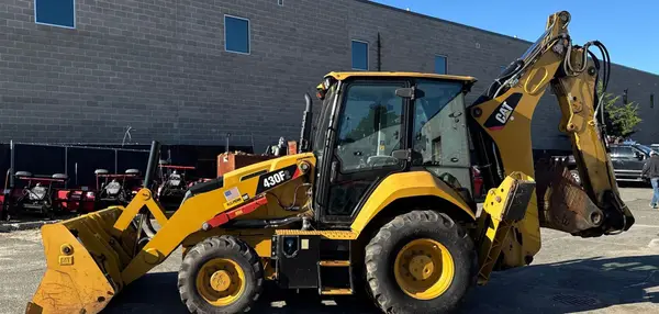 2019 Caterpillar 430F2 — photo 7