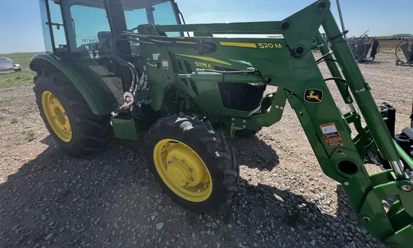 2020 John Deere 5075E — photo 7