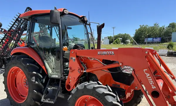 2020 Kubota M7060D — photo 3
