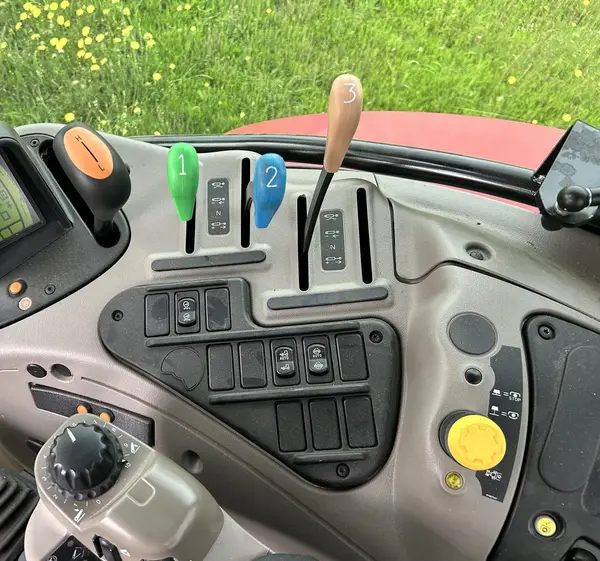 2021 CASE IH MAXXUM 125 — photo 12