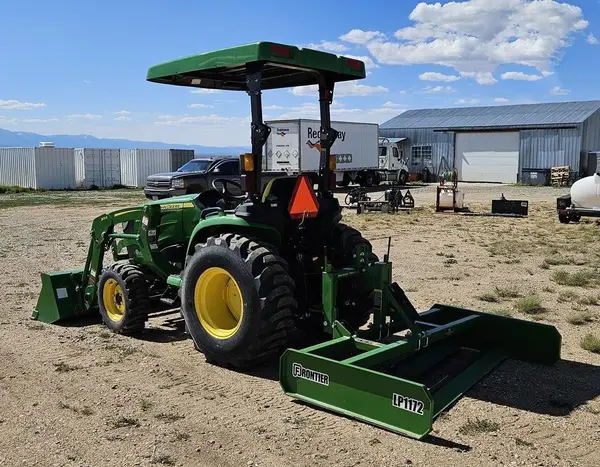 2021 John Deere 3032E — photo 5